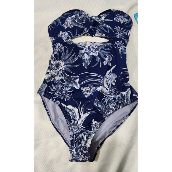 Ambrielle Swimsuit Medium Color Blue Navy One piece Swimsuit. - Picture 4 of 11